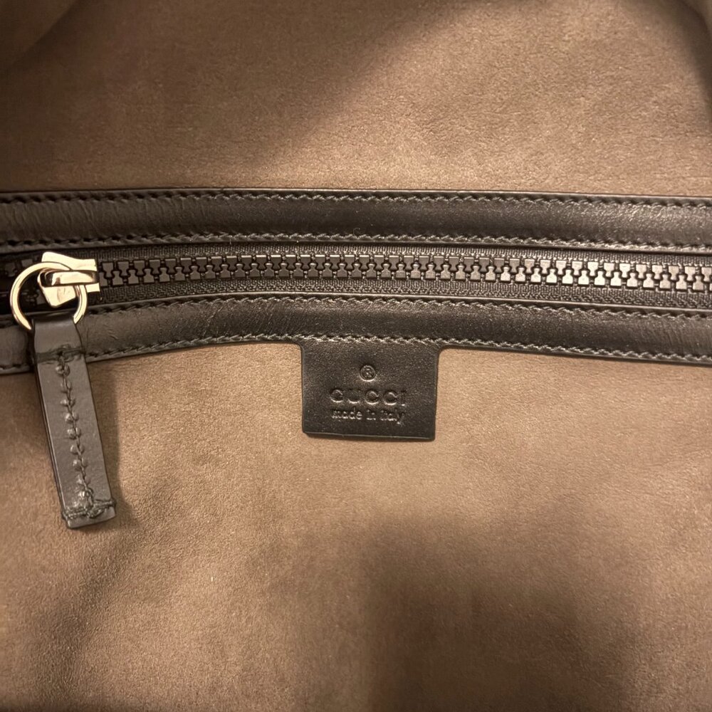 Gucci Supreme Backpack - Picture 2 of 3